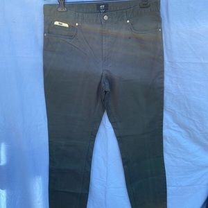 Olive green H&M pants!